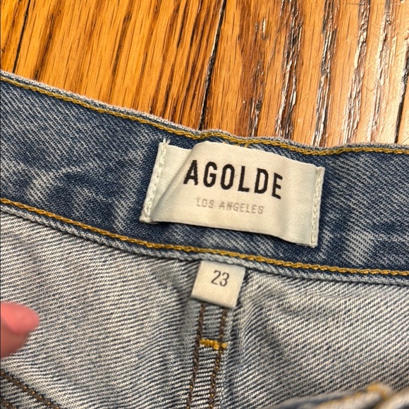 Agolde Frayed Hem Jean Shorts - Light Blue - Picture 3 of 3